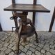 Sculpture stand, photographic camera tripod