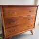 Commode vintage pieds compas