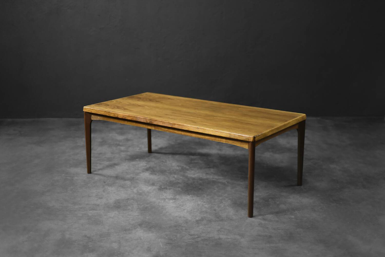 Vintage Mid-Century Danish Modern Teak Coffee Table from Vejle Møbelfabrik