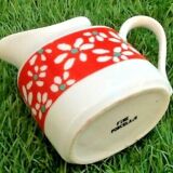 Suite of 6 coffee cups and milk pot, porcelain fine white with floral curly