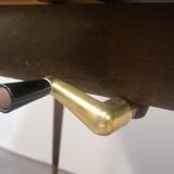 Table extensible assiettes colorées