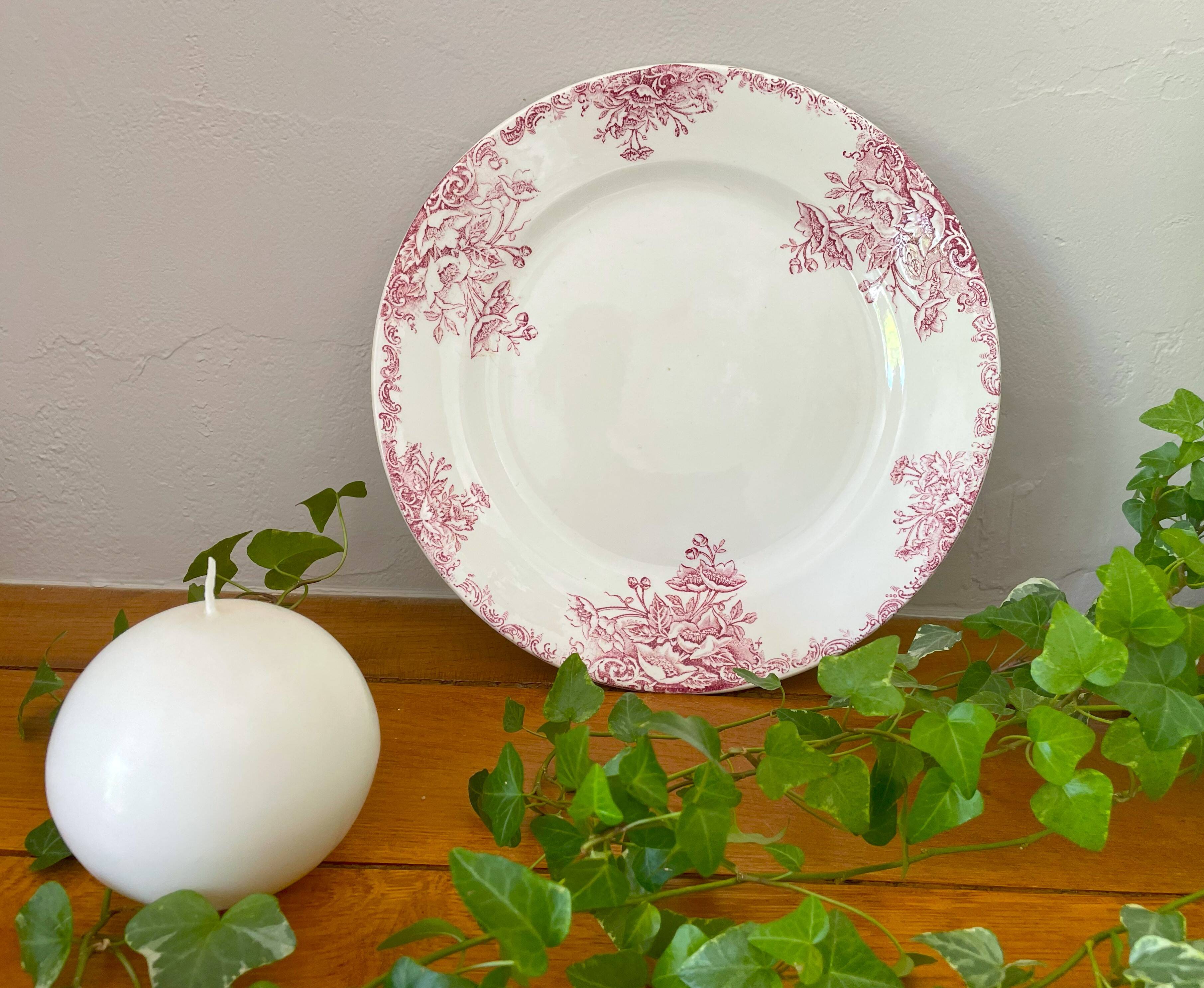 Antique earthenware serving dish - Terre de Fer