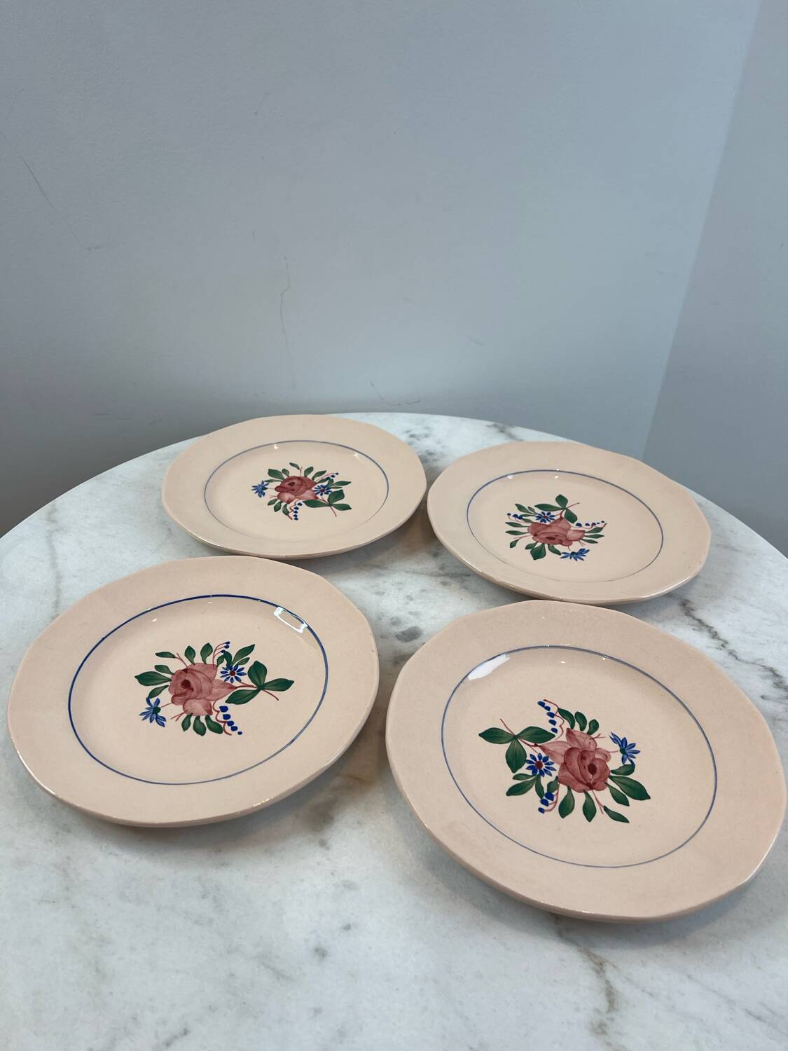 Set of four flat plates Sarreguemines Vosges