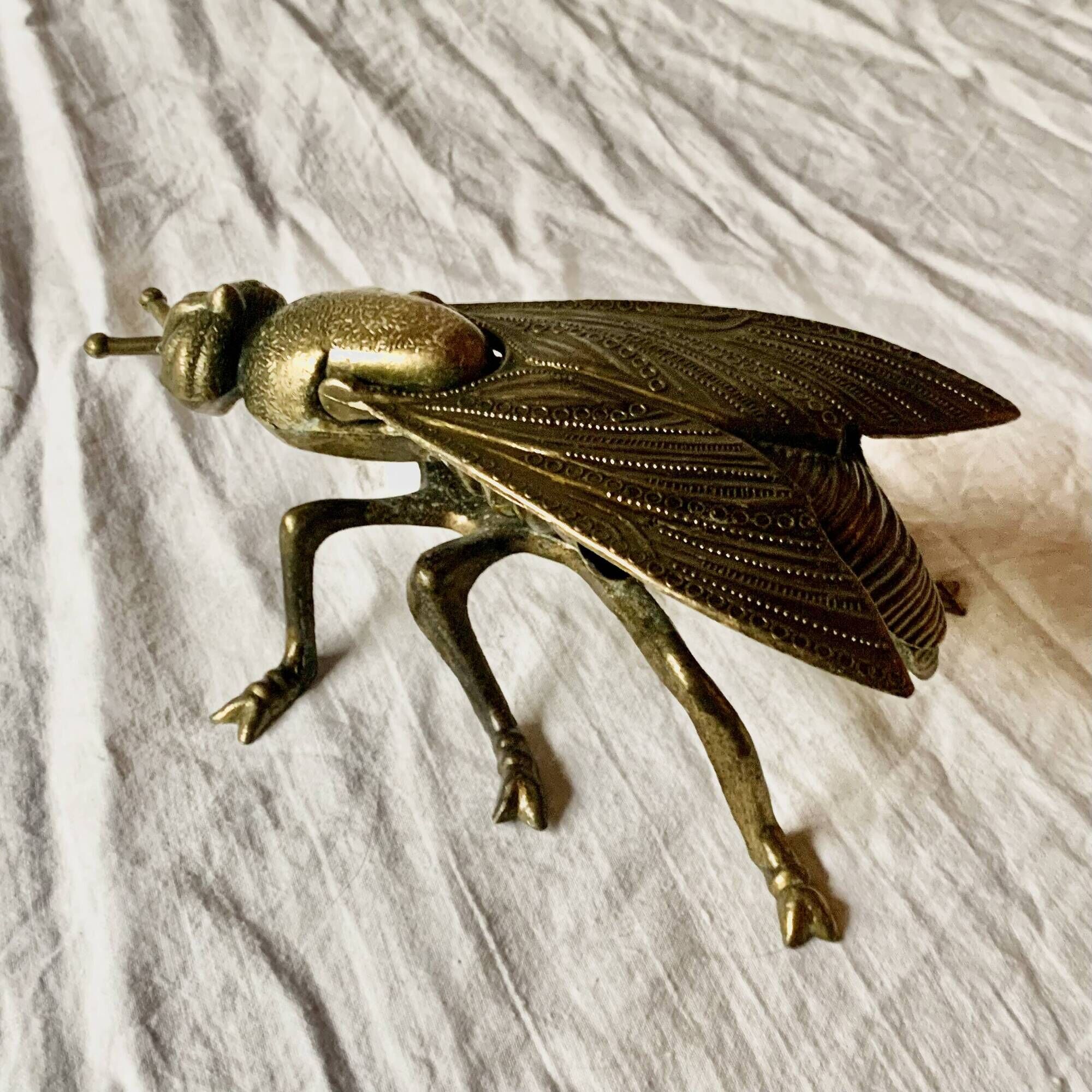 Vintage brass ashtray in the shape of a fly - Made in Italy
