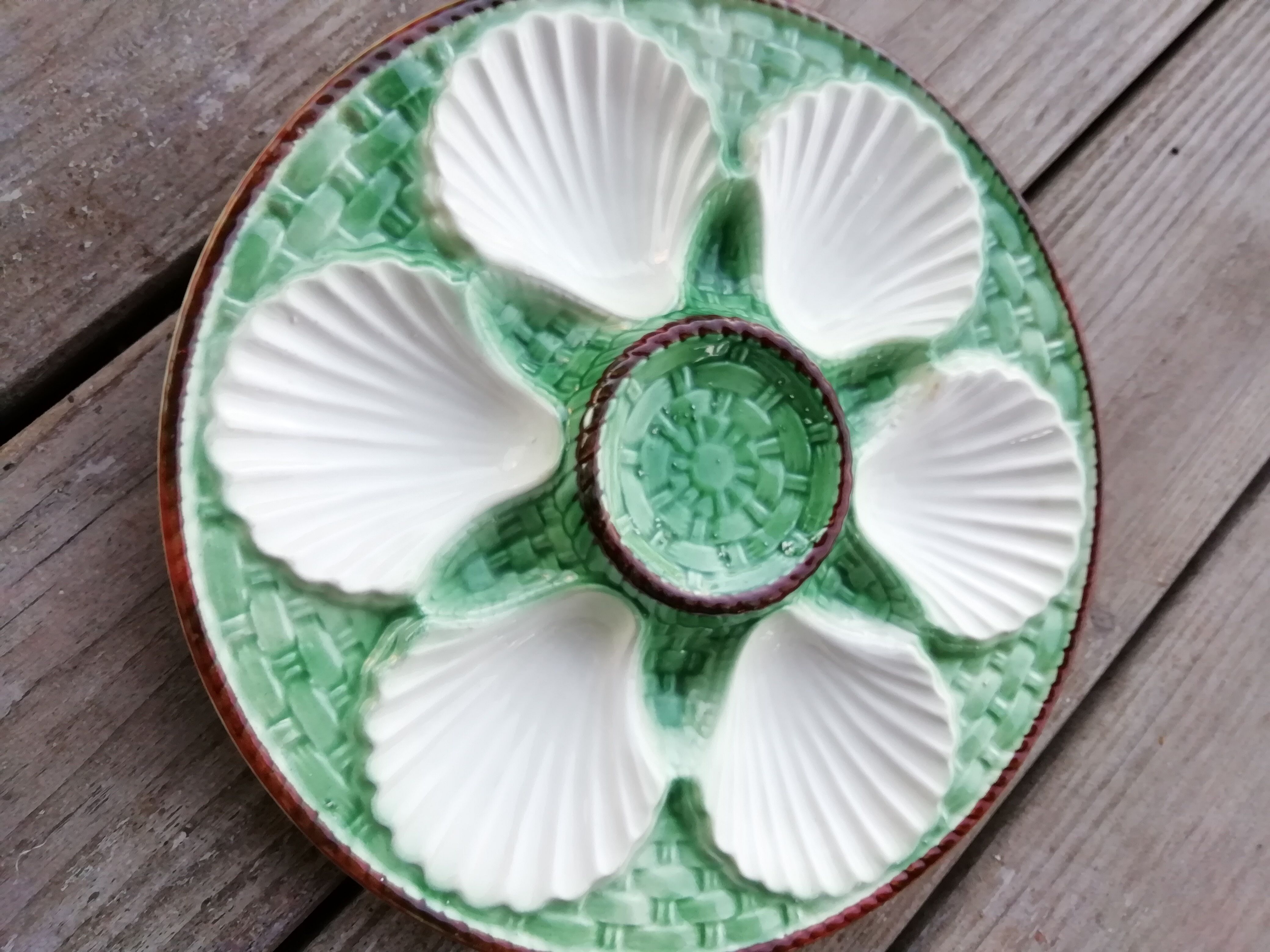 Longchamp oyster plate