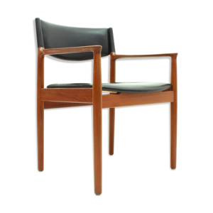 Fauteuil par Vamo Sønderborg,