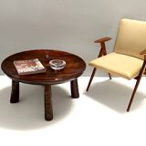 Table basse ronde brutaliste en hêtre