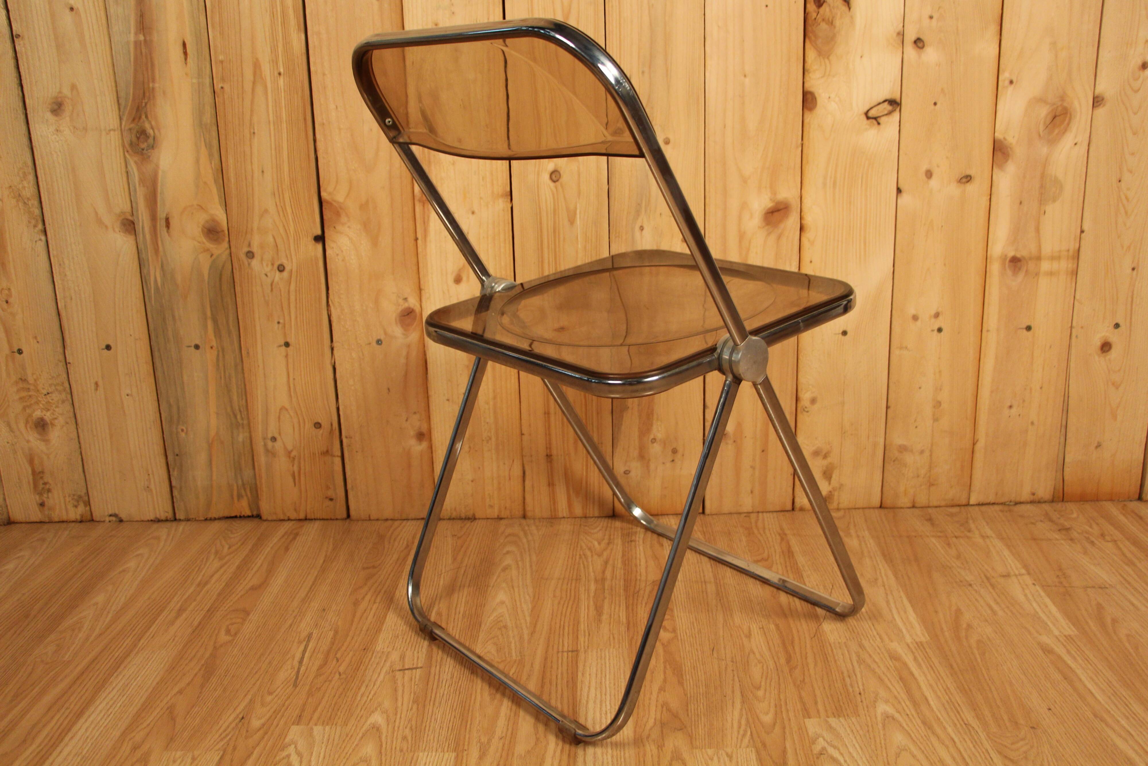 Giancarlo Piretti folding chair
