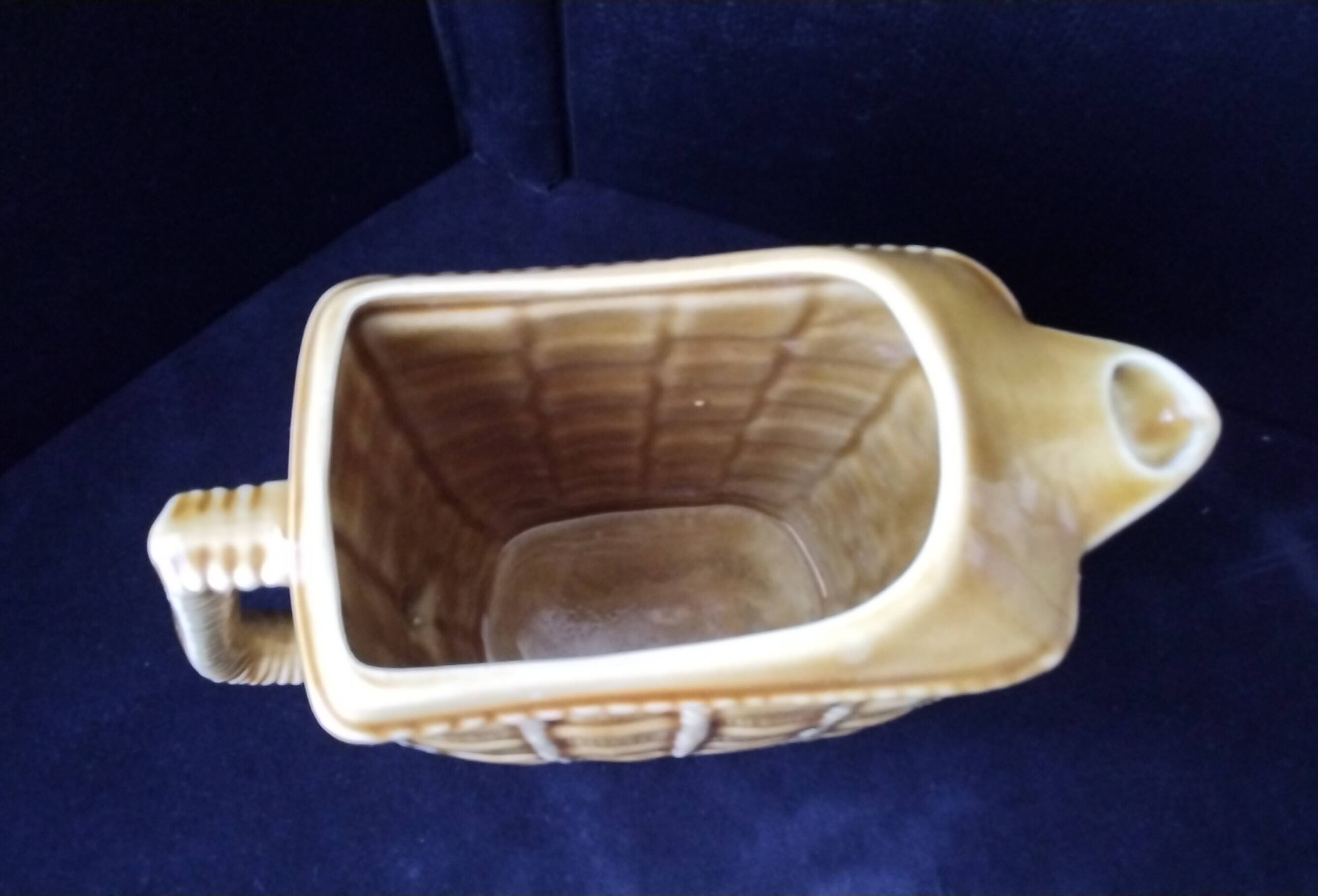 Ancien pichet , cruche à eau en céramique 750 ml