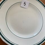 7 assiettes plates liserés vert sapin Moulin des loups