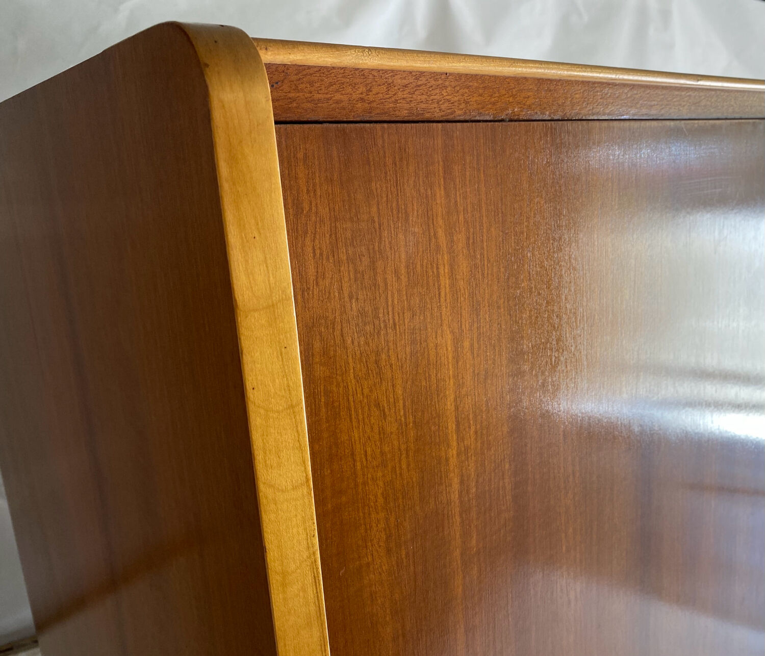 Vintage wardrobe feet compass from 1957