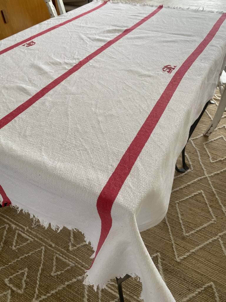 Set of antique tablecloths and 6 embroidered napkins SE - 140x125cm - cotton