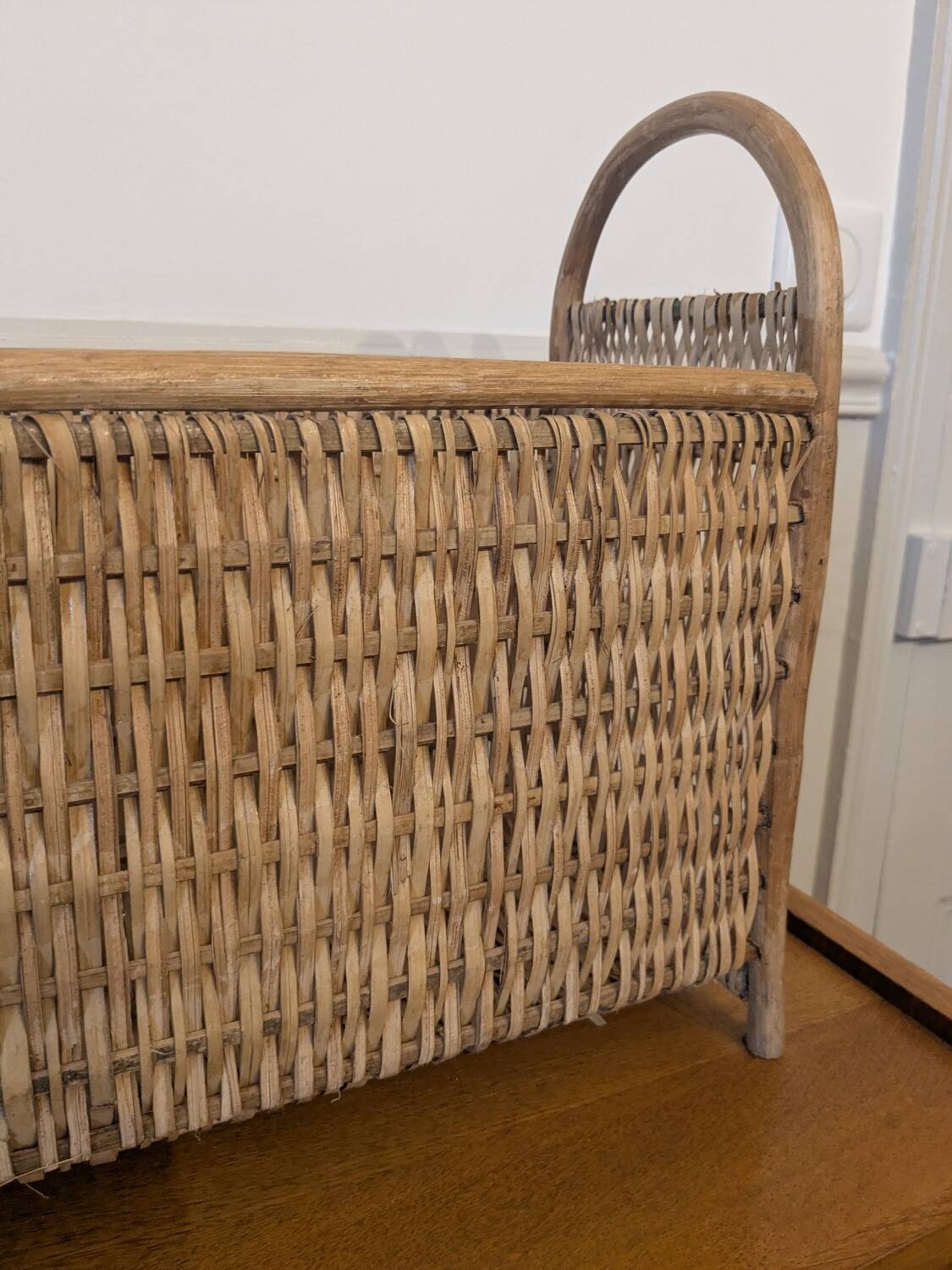 Wicker and rattan magazine rack