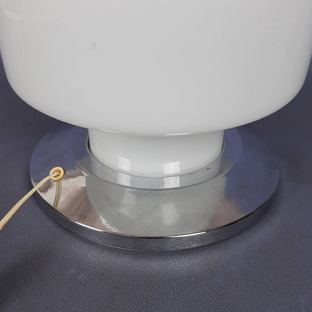 White glossy Murano glass table lamp mushroom Space Age modernism 1970