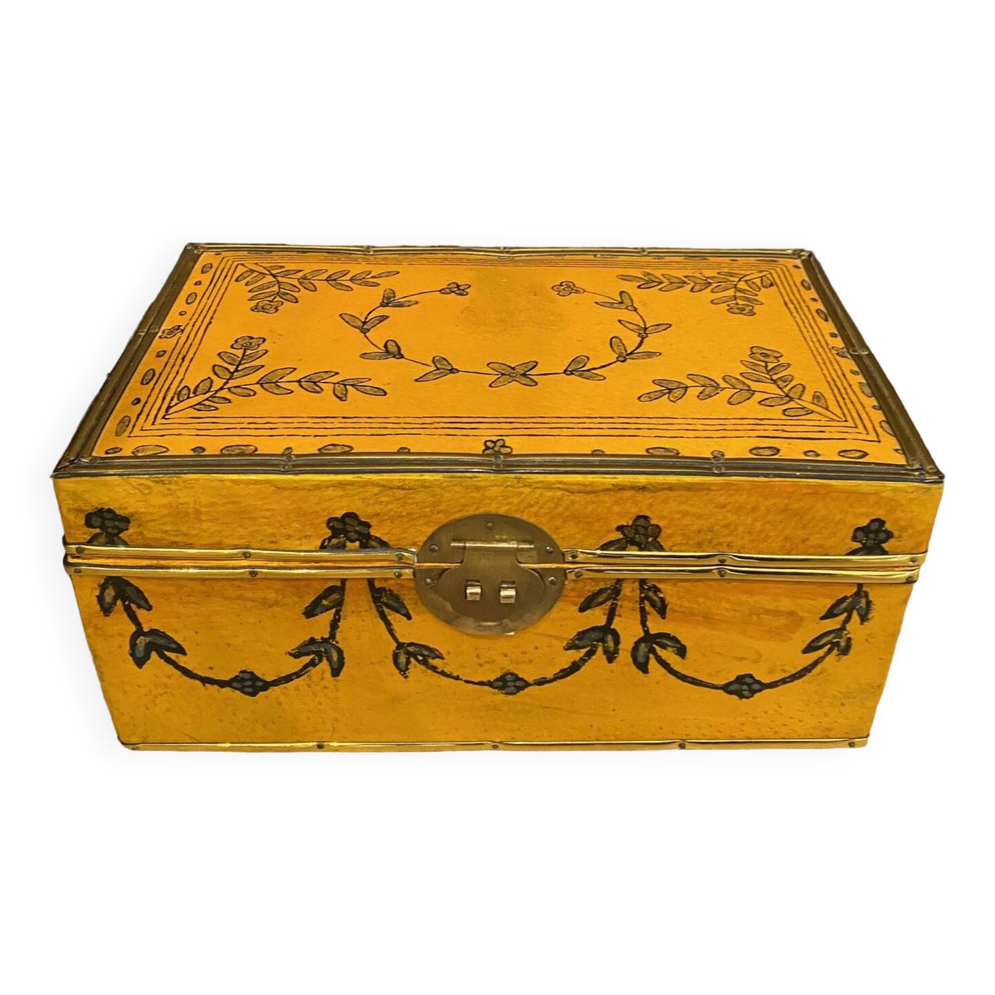 Chinese leather box with floral decor