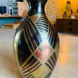 Vase en dinanderie art déco