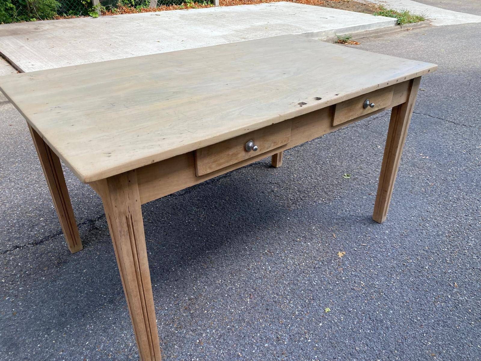 Renovated farmhouse table in raw solid wood with 2 drawers, 1920, 140x80cm.