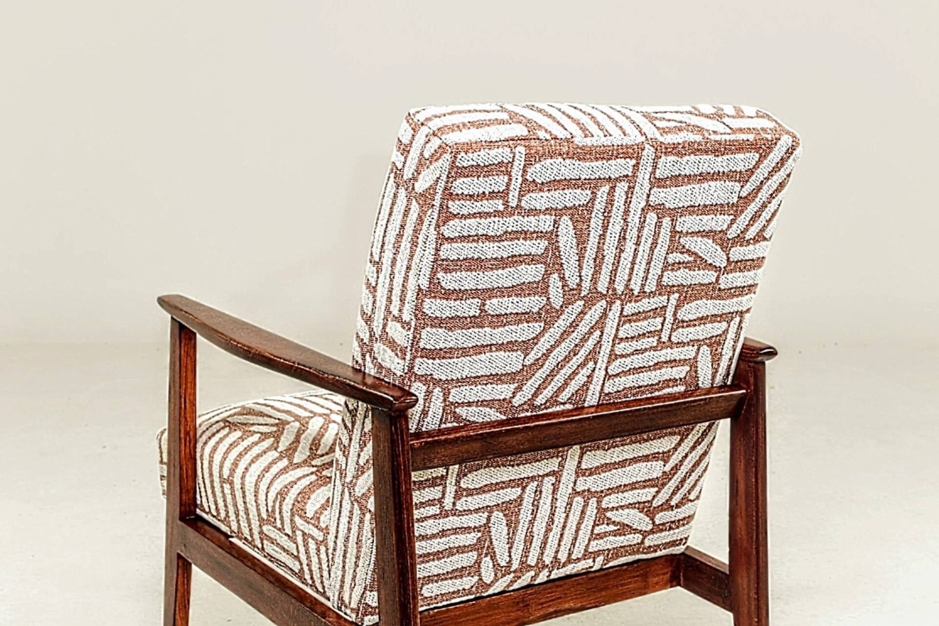 Fauteuil Vintage Design Corak Tissu Jacquard Rose Design MCM