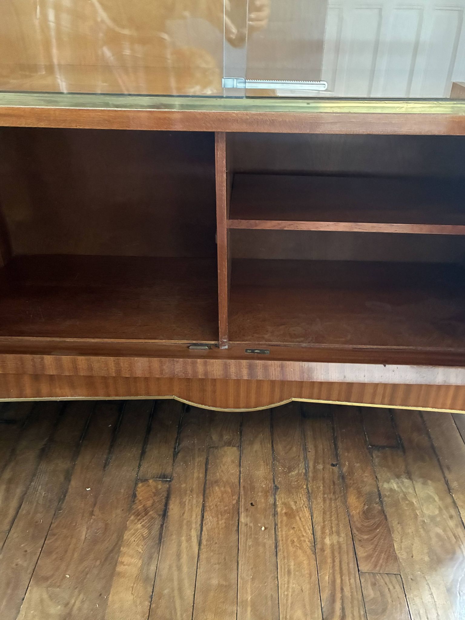 Grande vitrine Art Déco moderniste