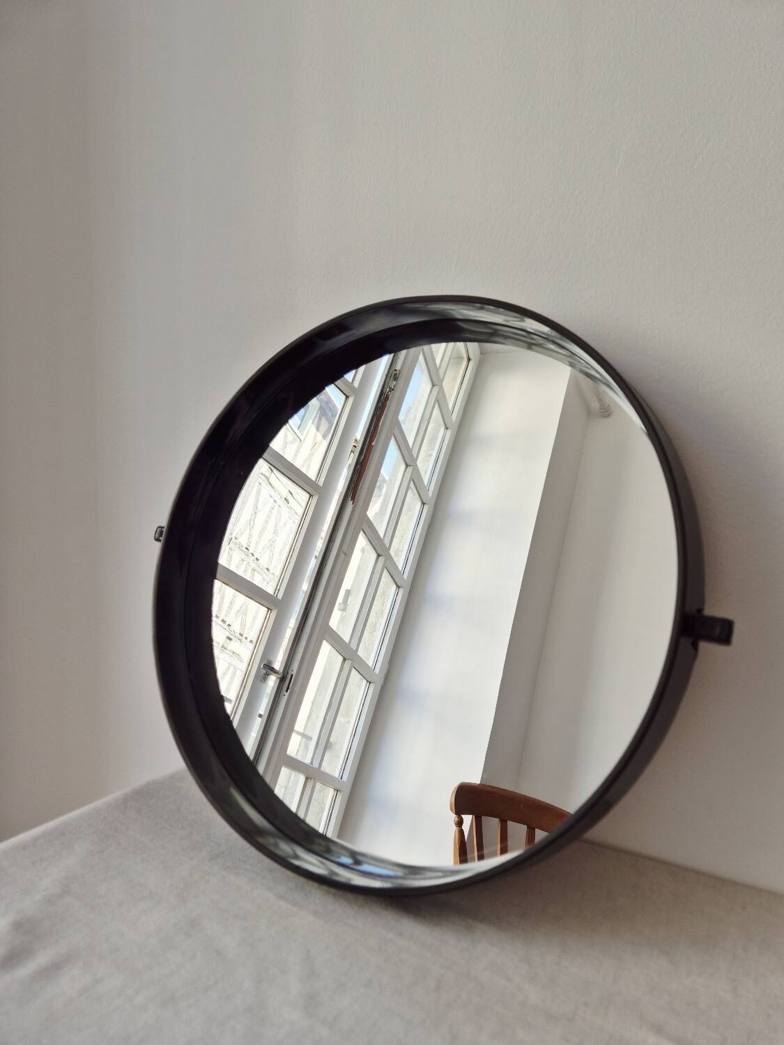 Round smoked plastic mirror '70s - Vintage