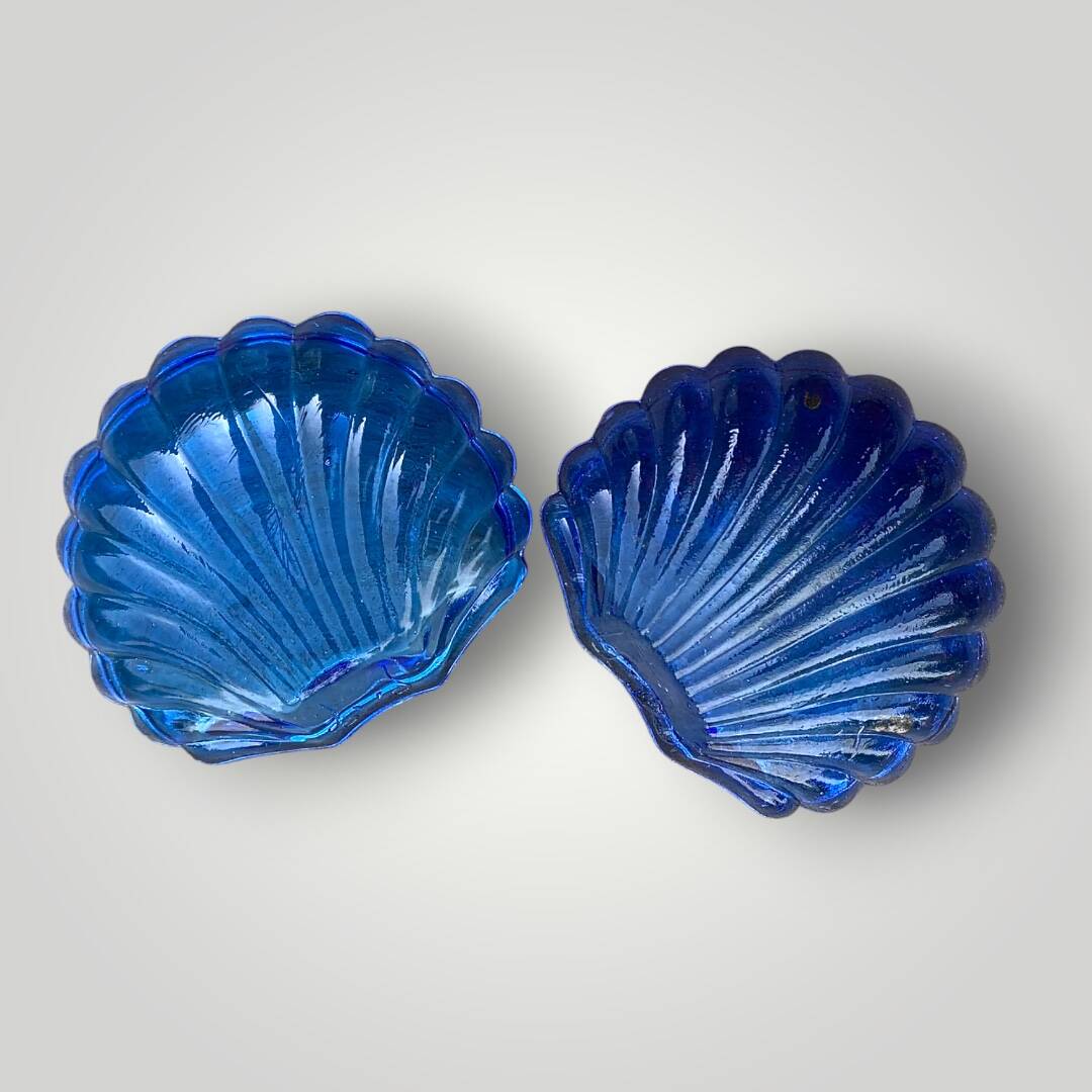 Set of 2 vintage shell butter dishes in stainless steel and cobalt blue glass