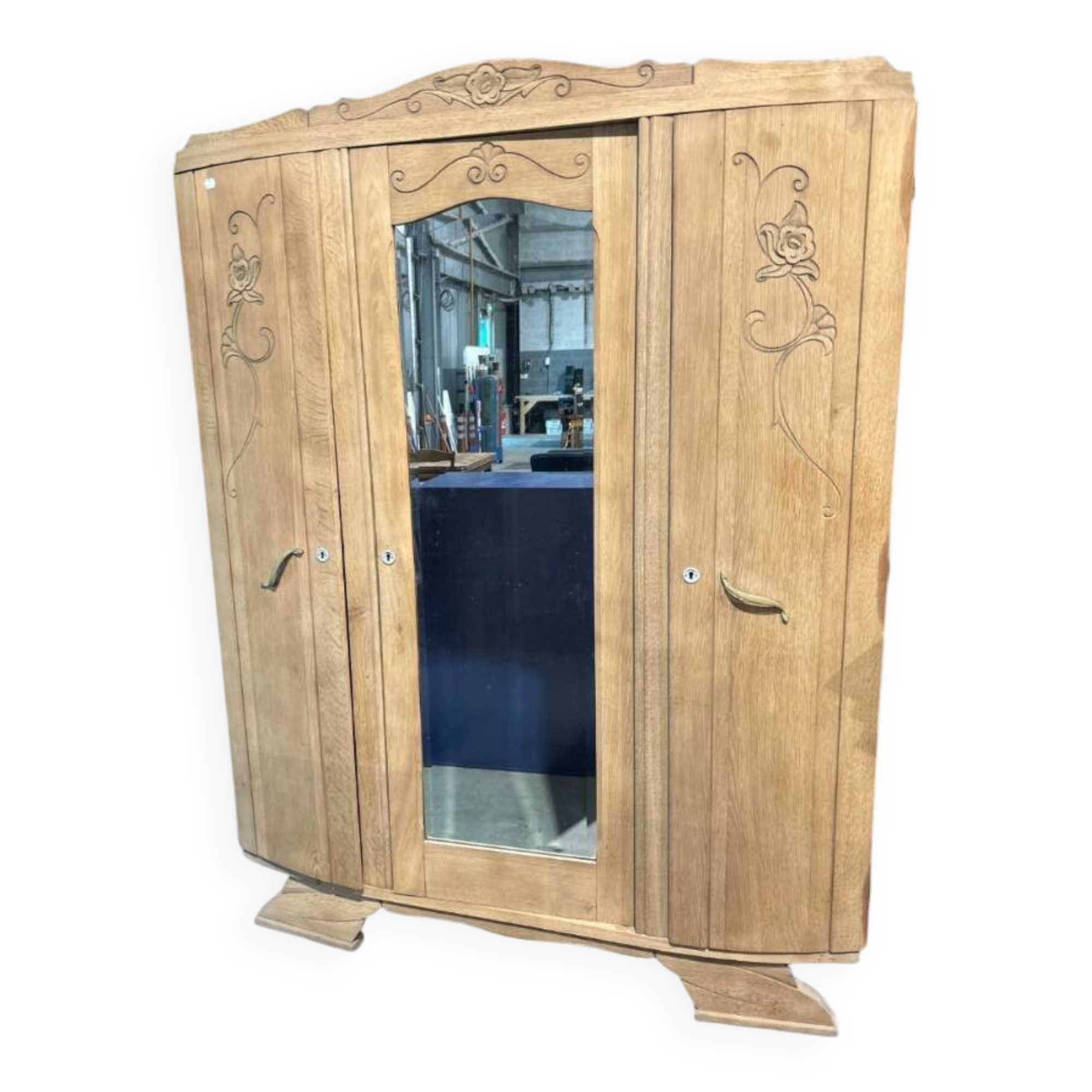 Art Deco cabinet