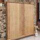Armoire vintage