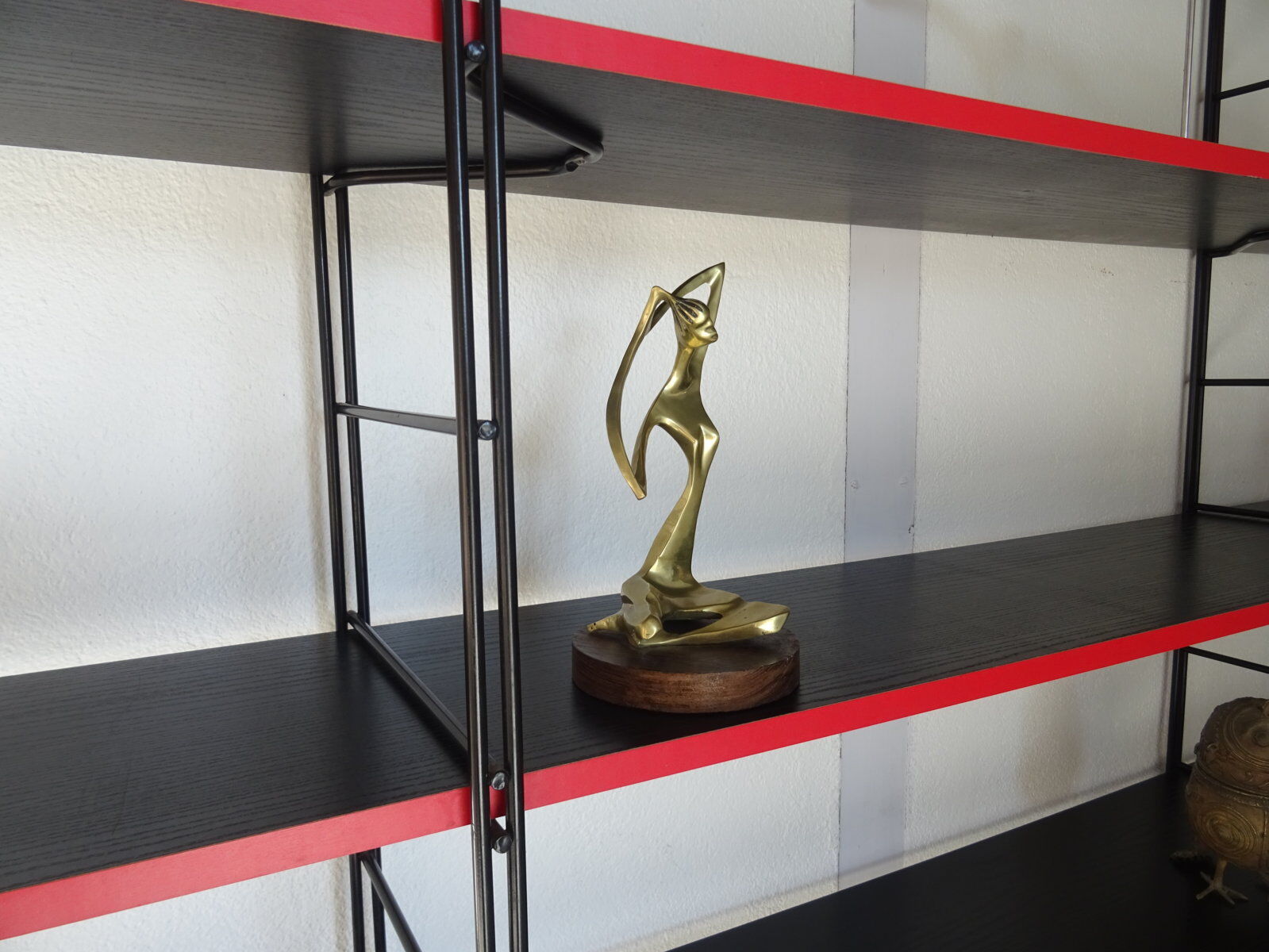 Shelf Niels Gamelgaard