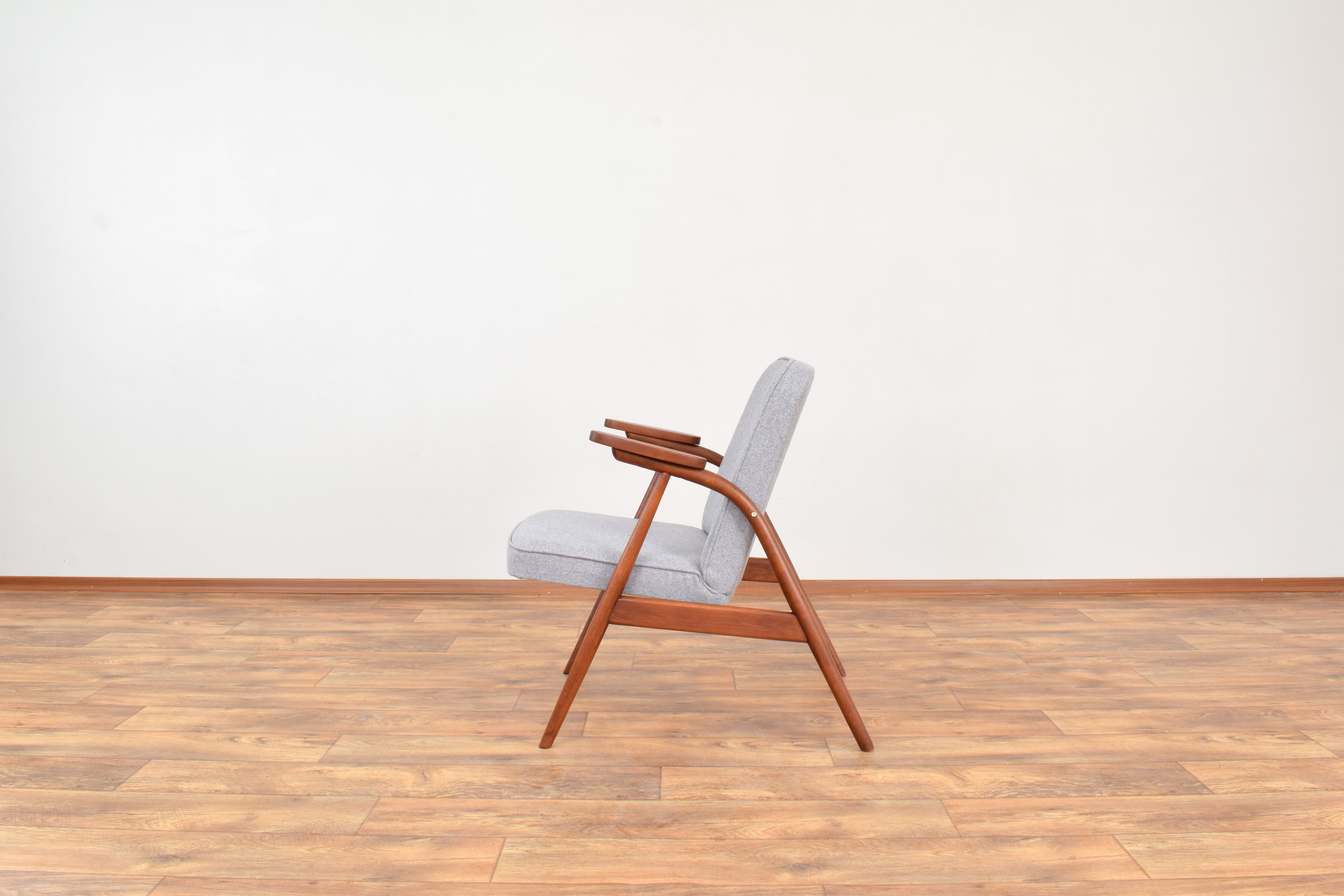 Mid-Century Polish Easy Chair, 1960s.