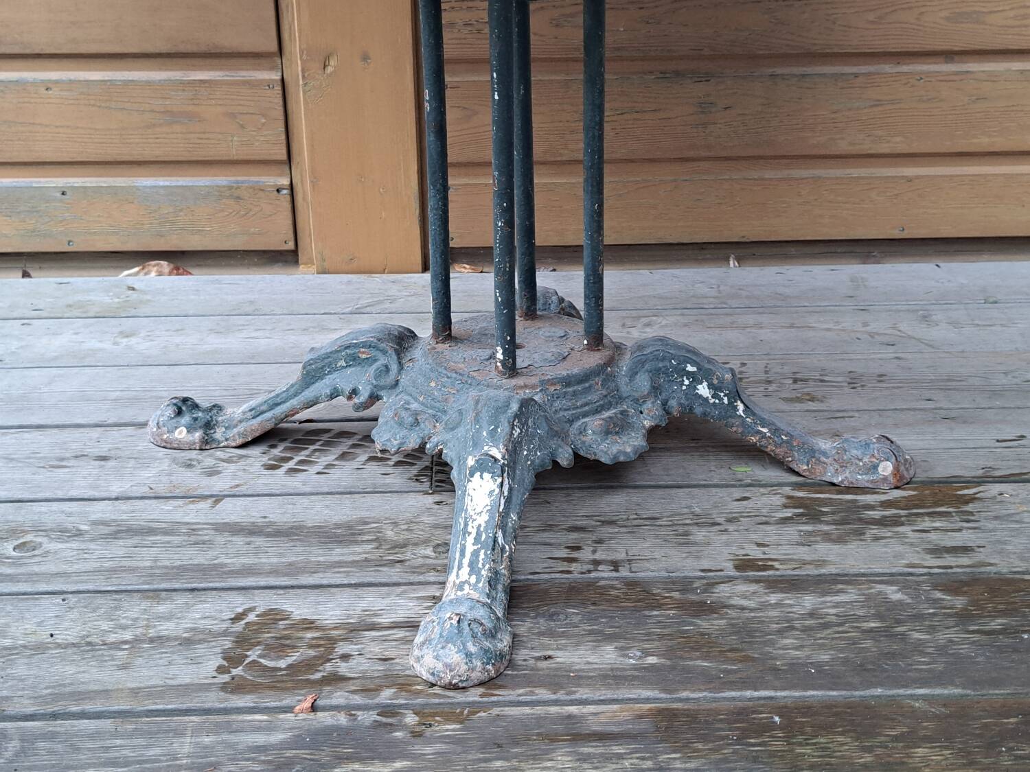 Sheet metal garden table