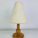 Lampe pin massif années 80, style chalet
