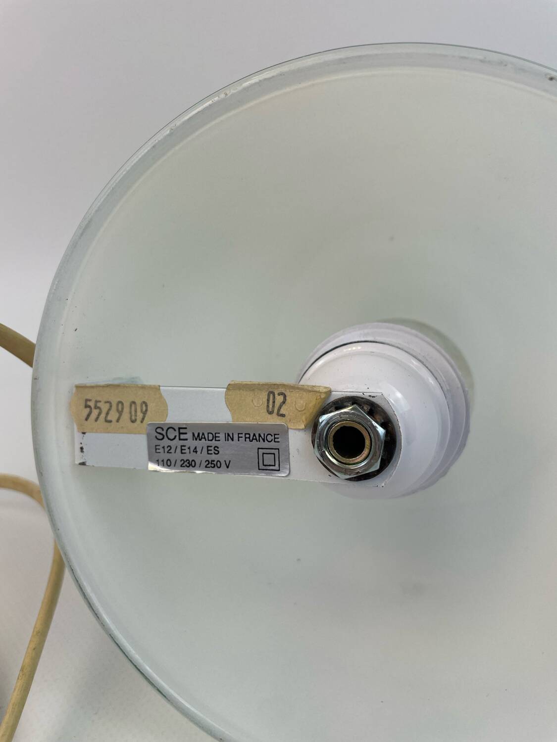 Teepee glass table lamp from SCE France