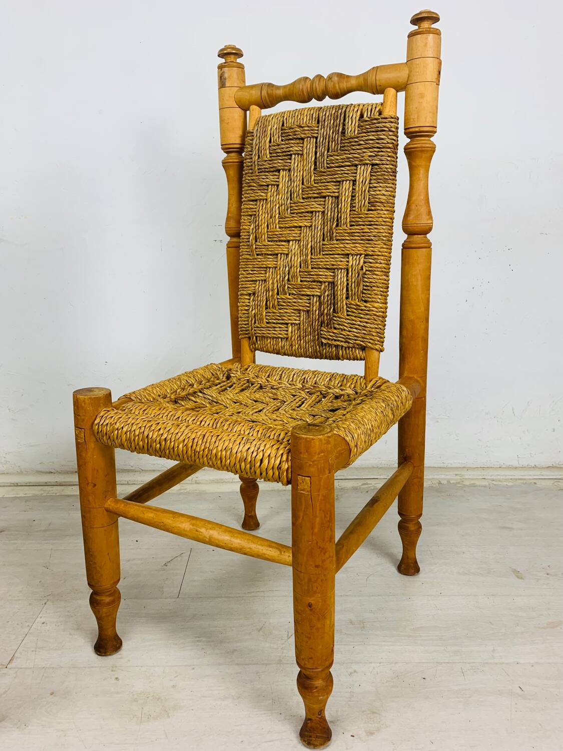 Wood and rope chair