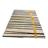 Tufted wool rug - Designer Annika Möller