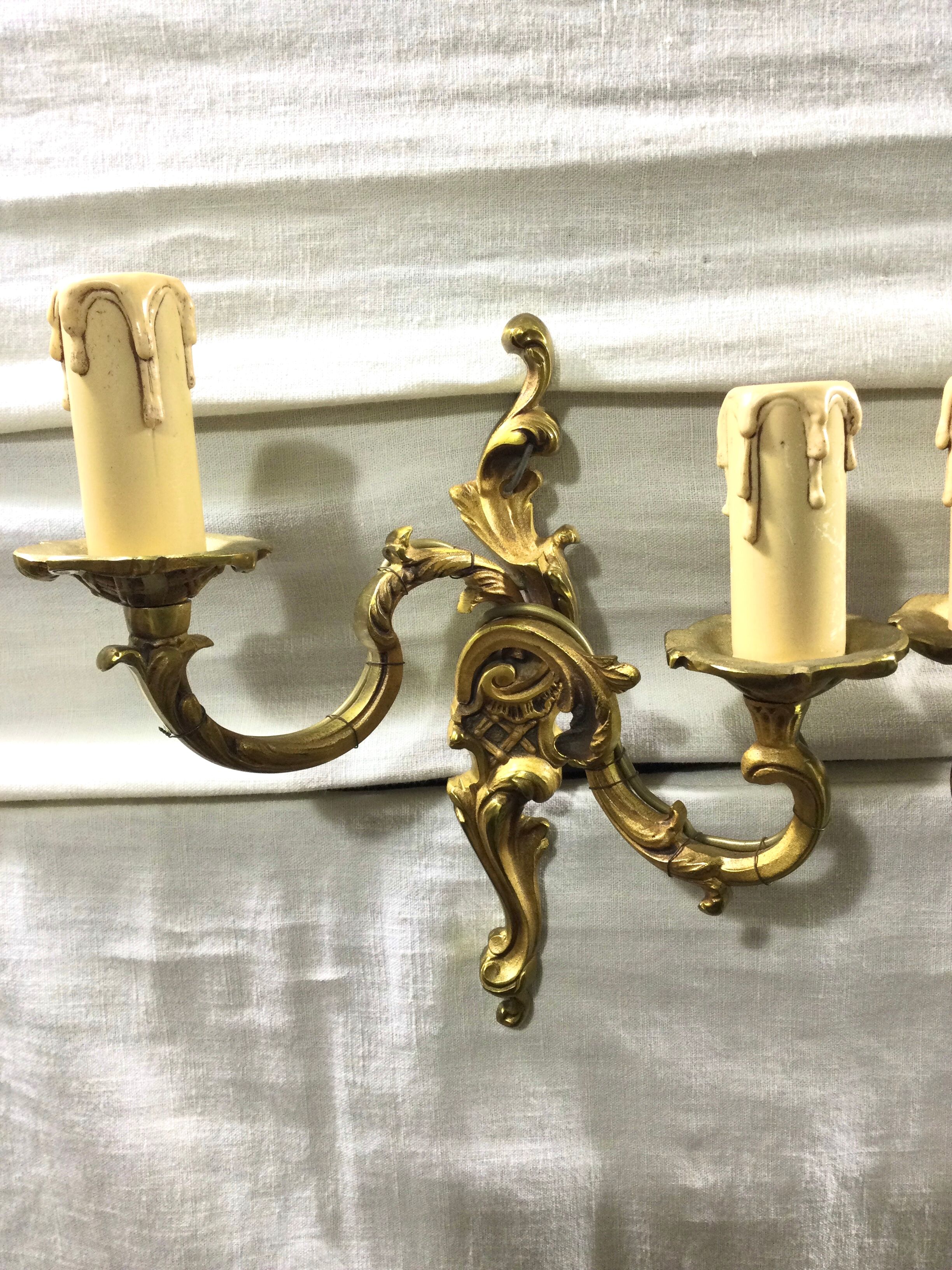 Pair Of Applique 2 Lights Bronze St Louis XV