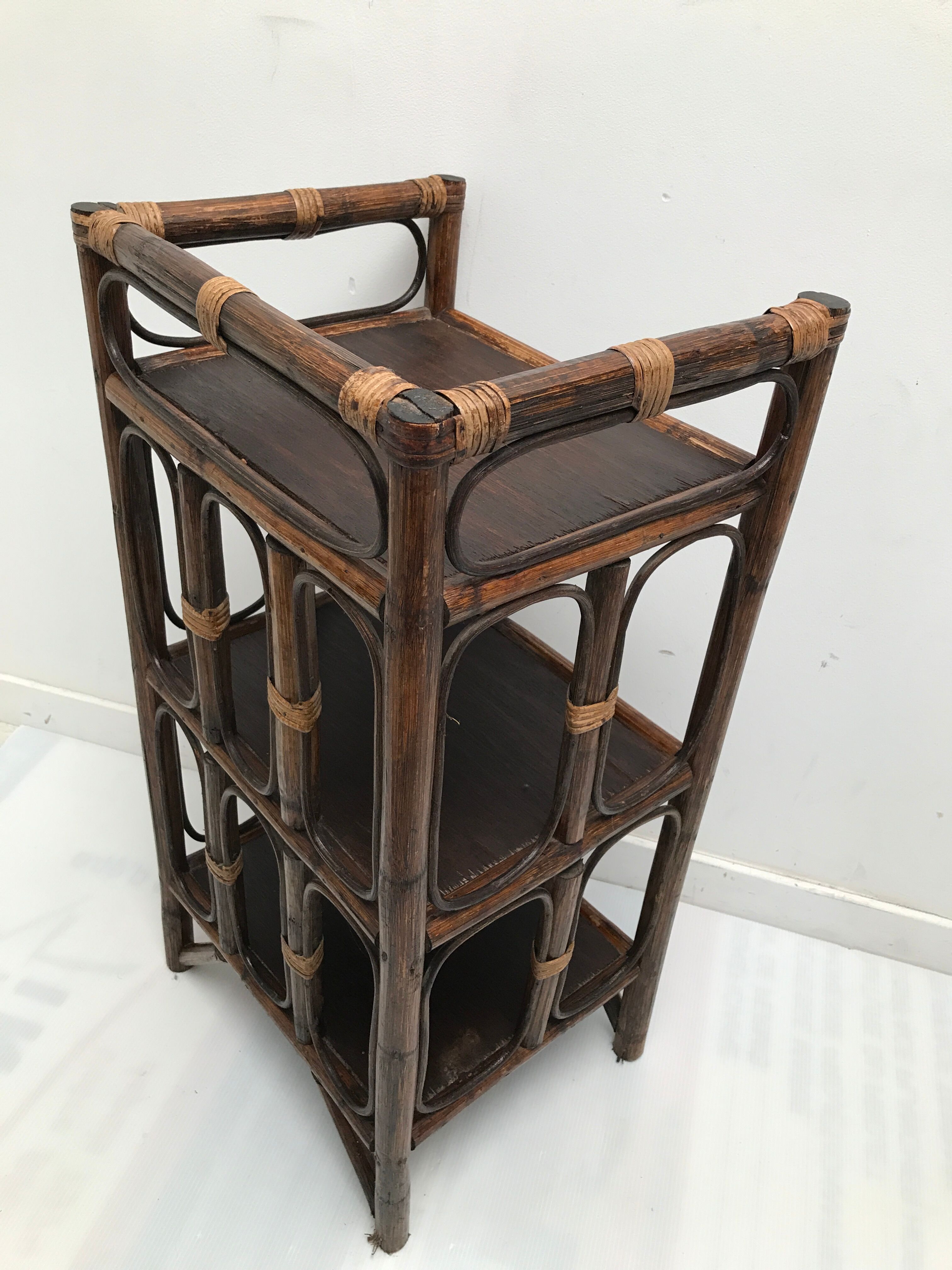 Vintage 60s-70s wicker rattan