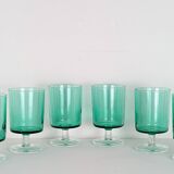 6 water glasses