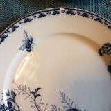 Pair of earthenware plates decorated with flowers