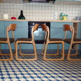 Suite 4 chairs Baumann sled