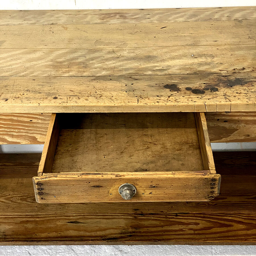 Old solid wood establishment