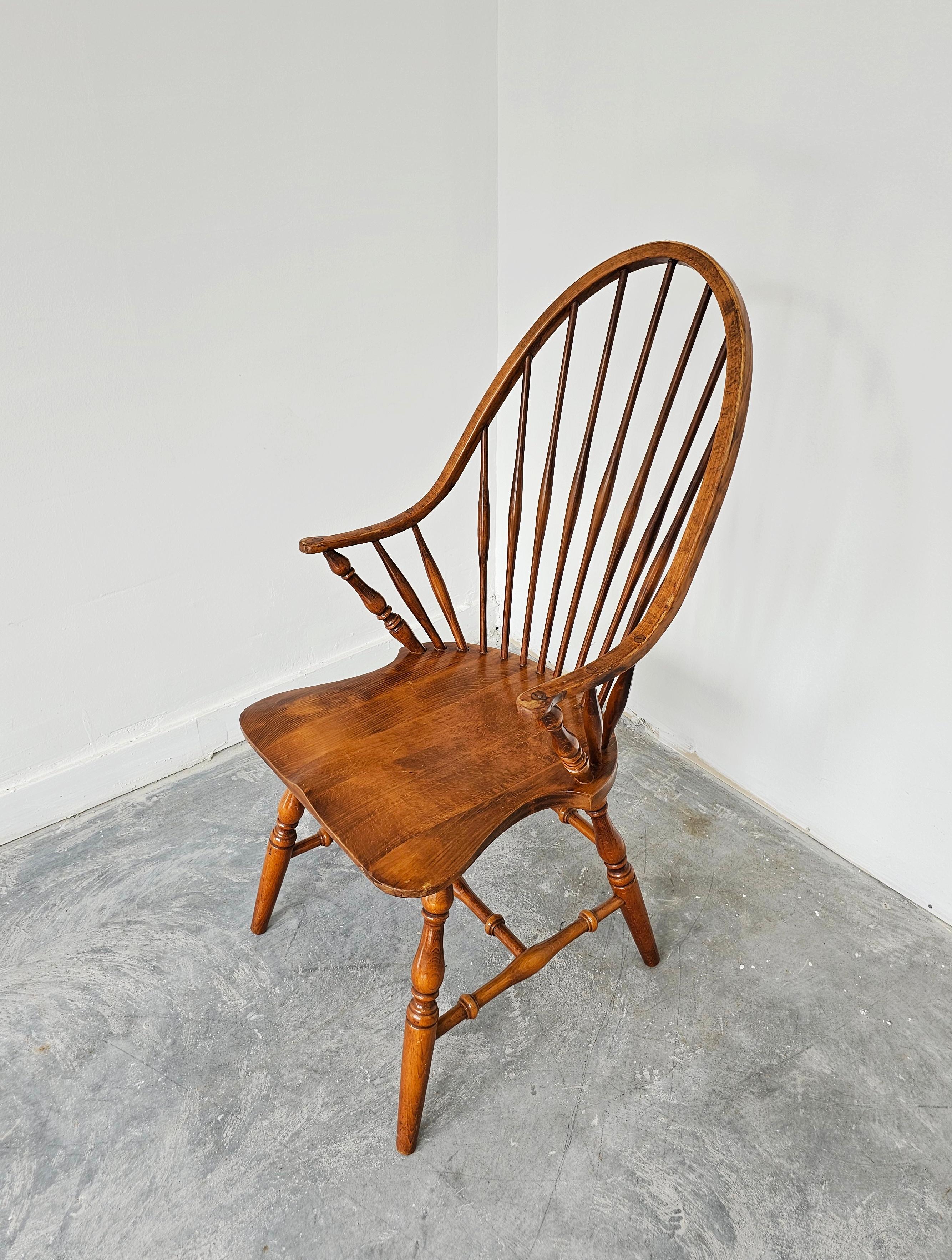Windsor chair with high spindled back, beech, 1950s.