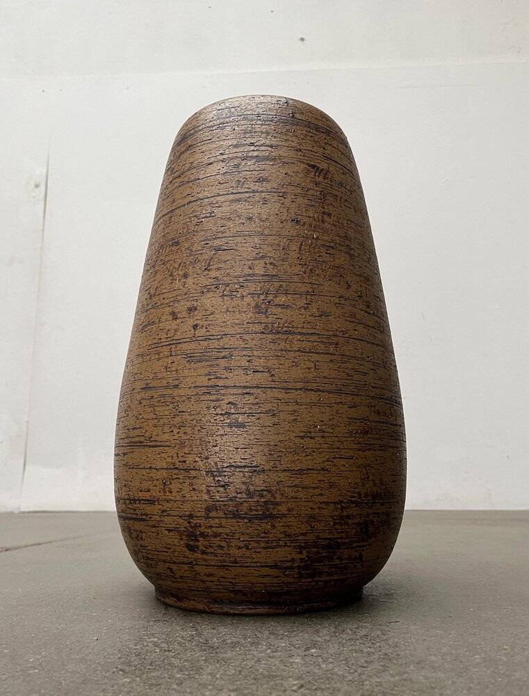 Brutalist mid-century studio ceramic vase by Sybille Karrenberg-Dresler, 1960s.