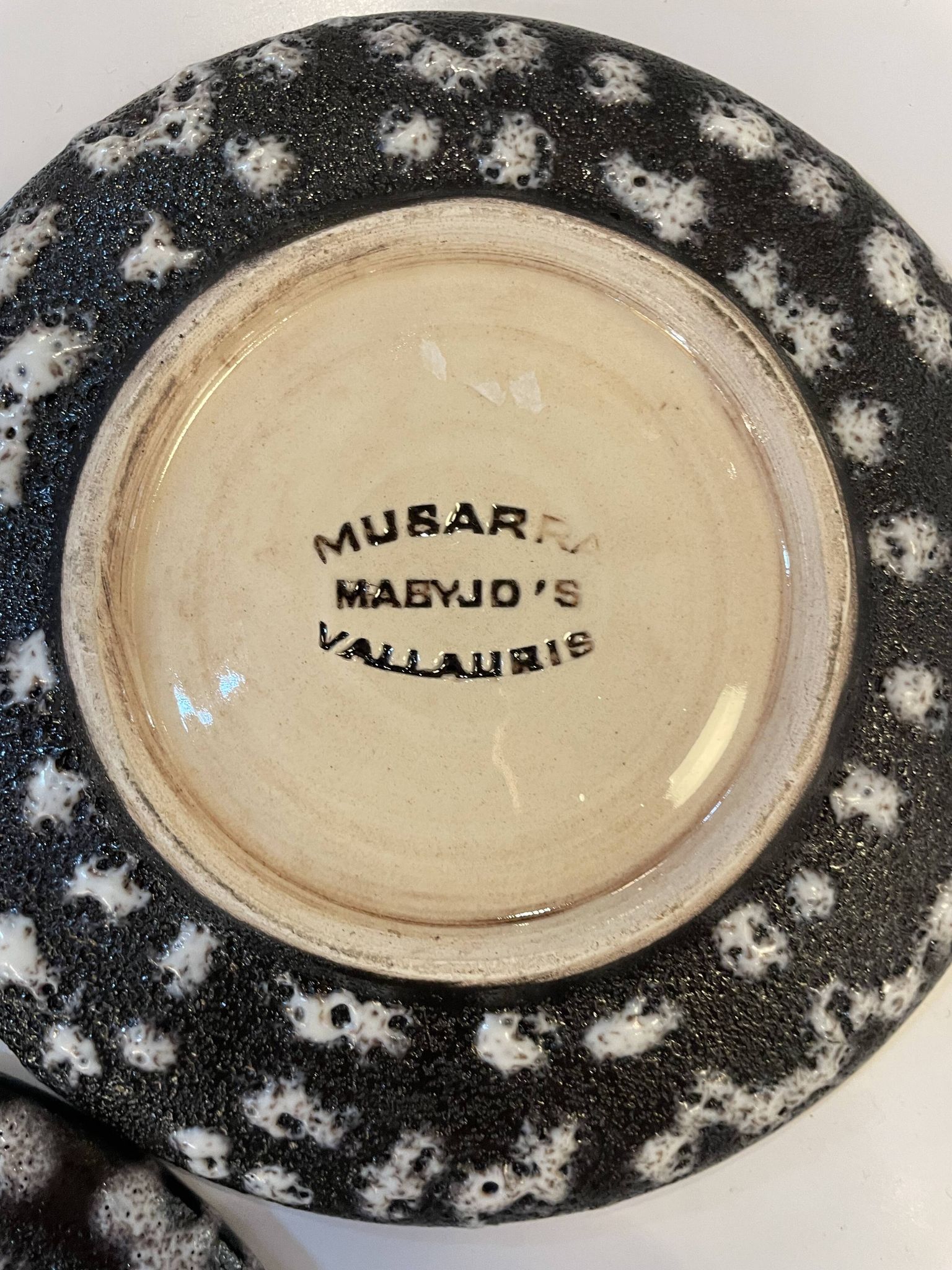 Pair of saucers Vallauris