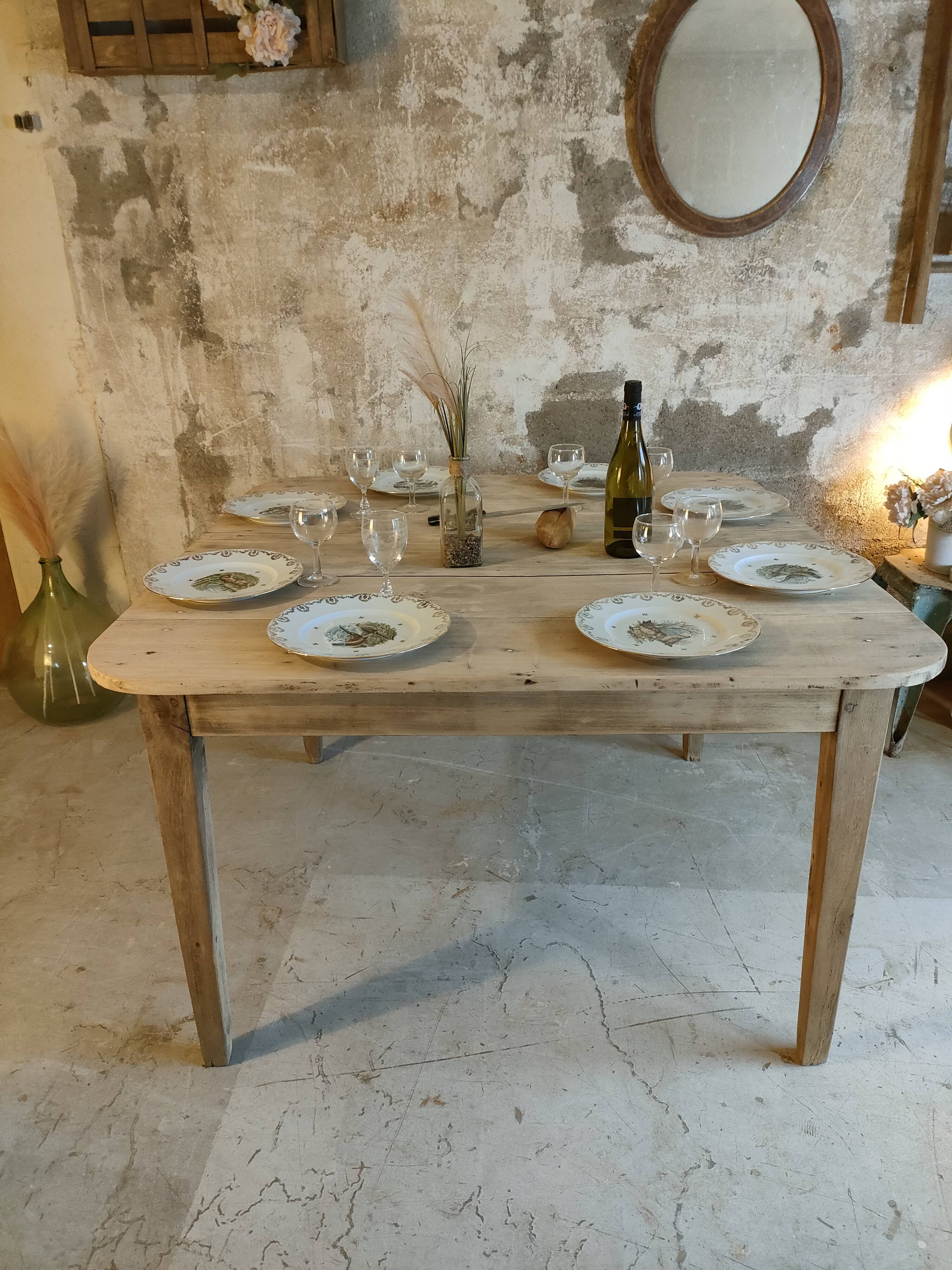 Farmhouse table