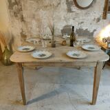 Farmhouse table
