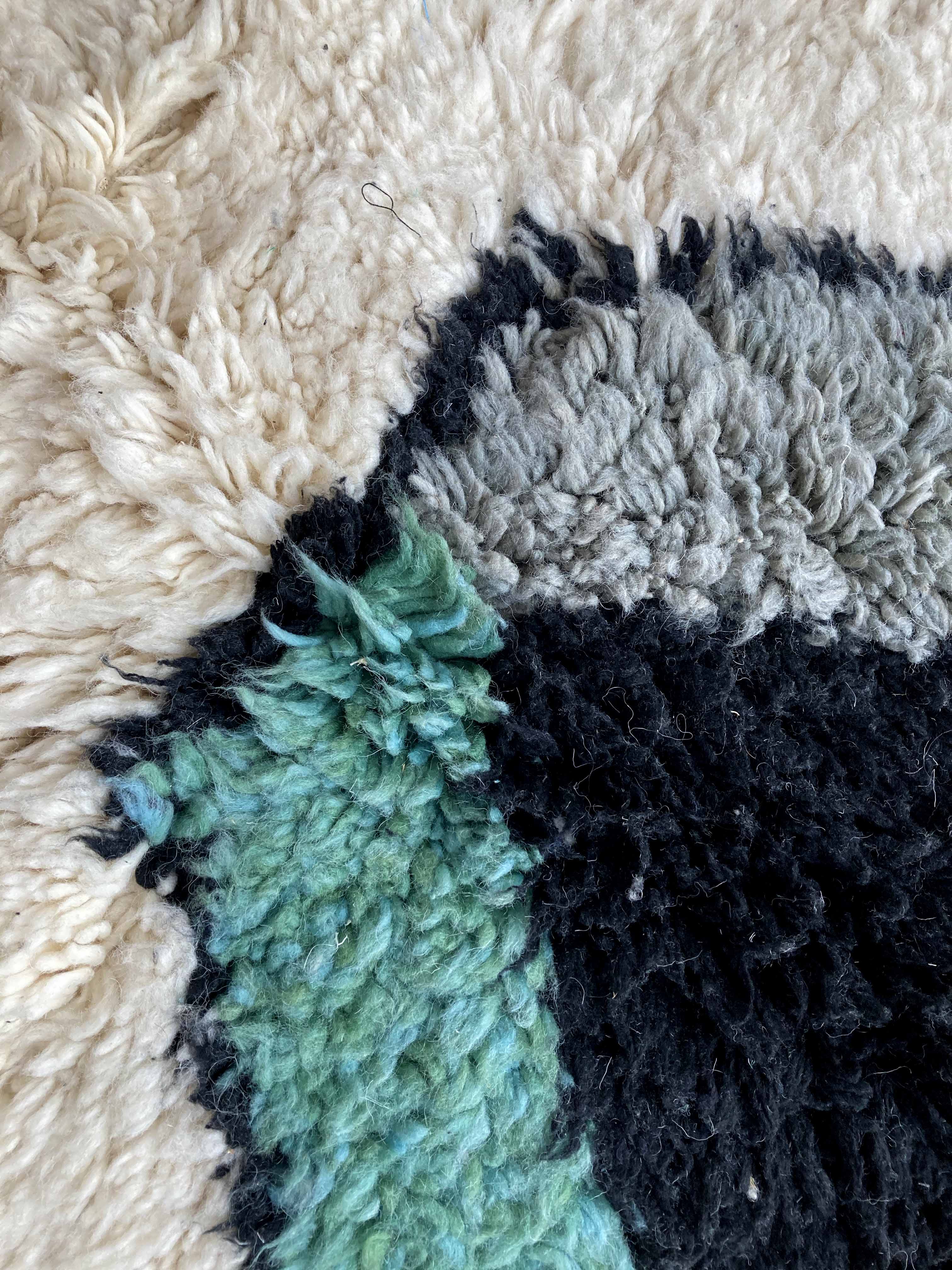 Moroccan berber carpet beni ouarain 2,5x1,62m