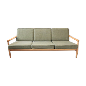 Scandinavian couch in the 1960s design Eric Wortz