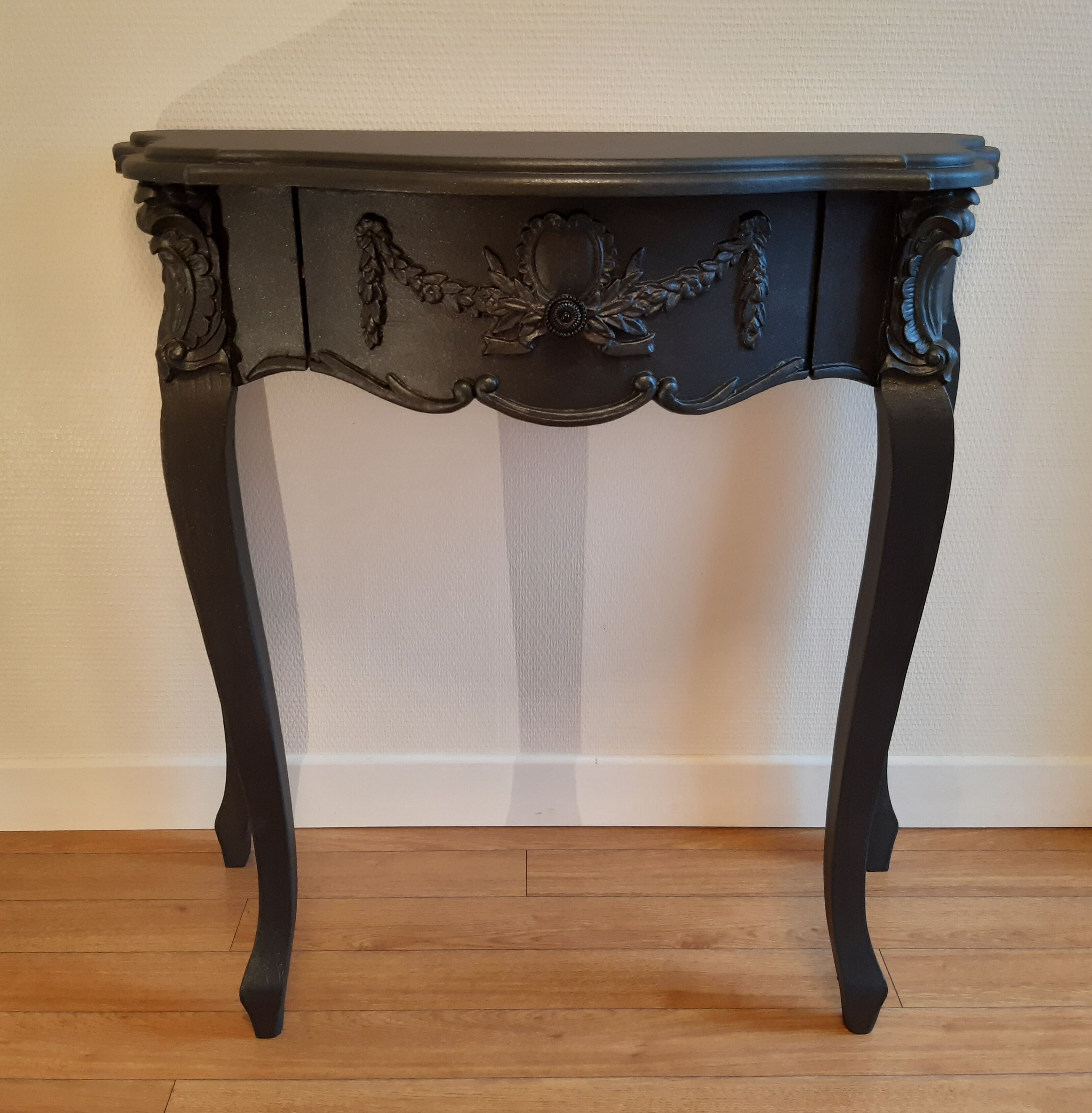 Baroque console black steel