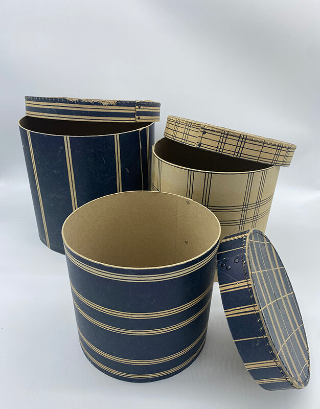 Set of 3 boxes