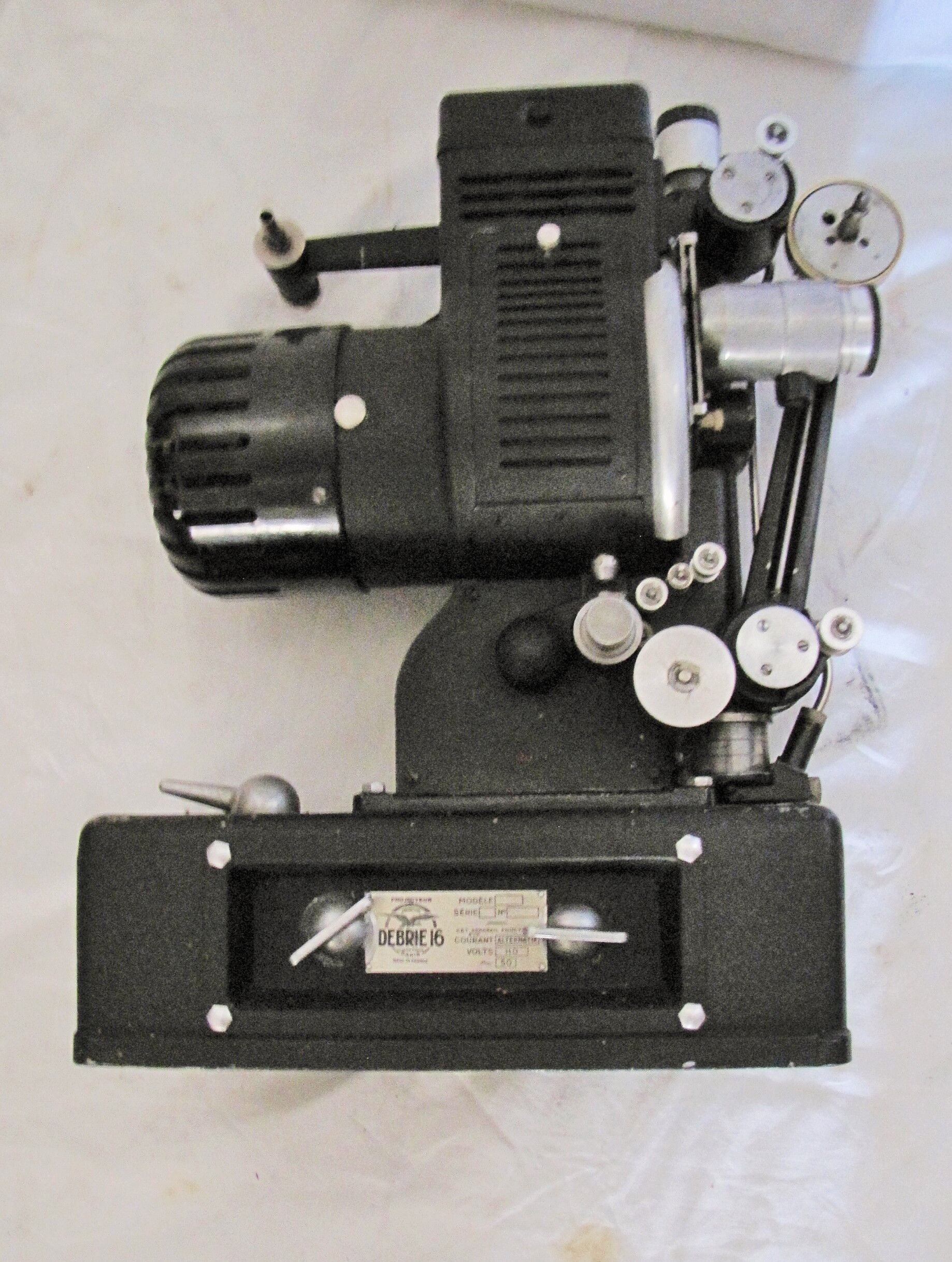 Projecteur ancien DEBRIE 16 (modèle W, série n°4847) - Collection